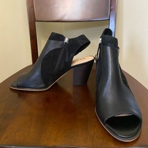 Bella vita open toe & back black bootie